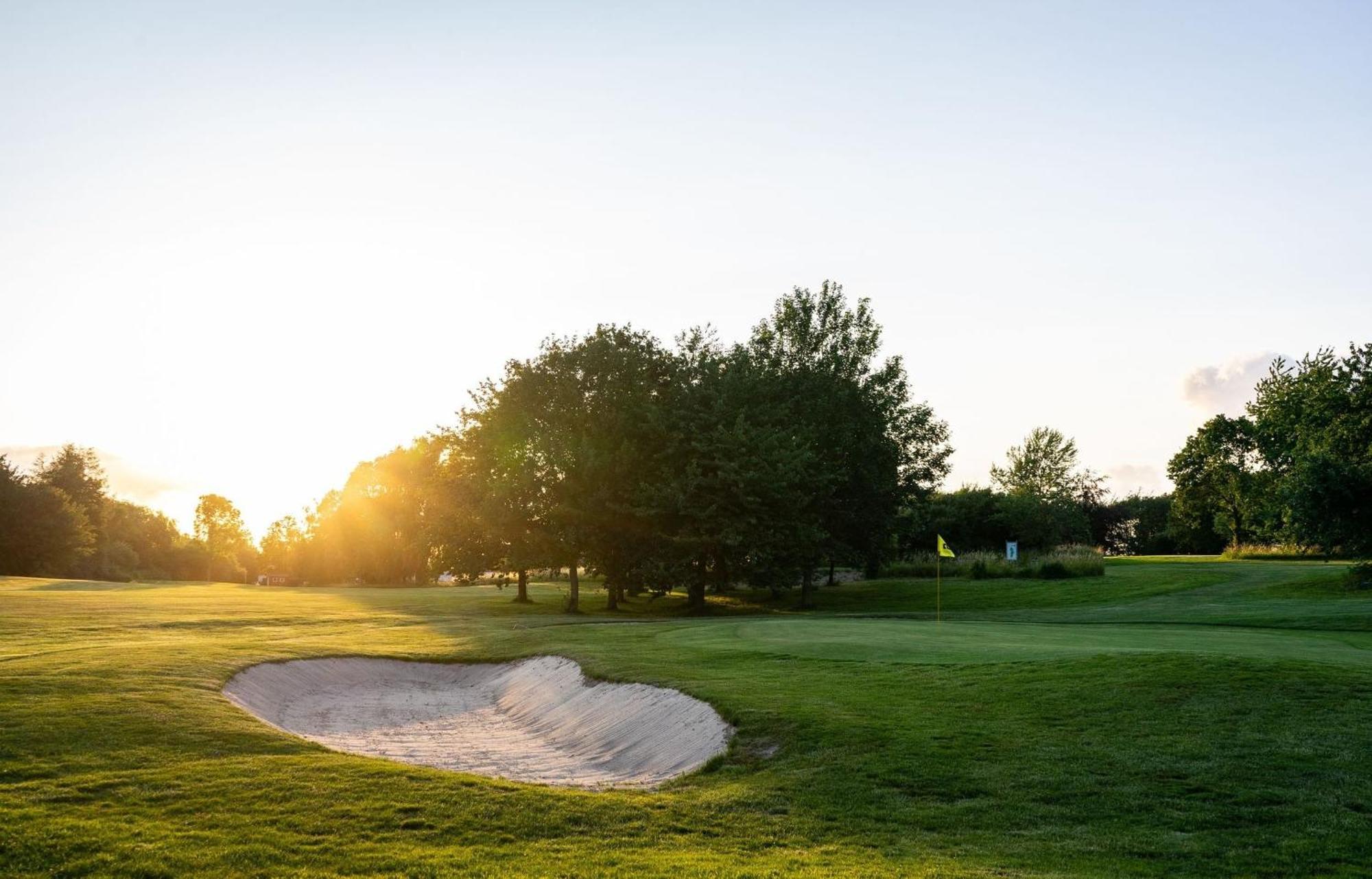 Golfplatz Ploener See Grosser Ploener See Bosau エクステリア 写真